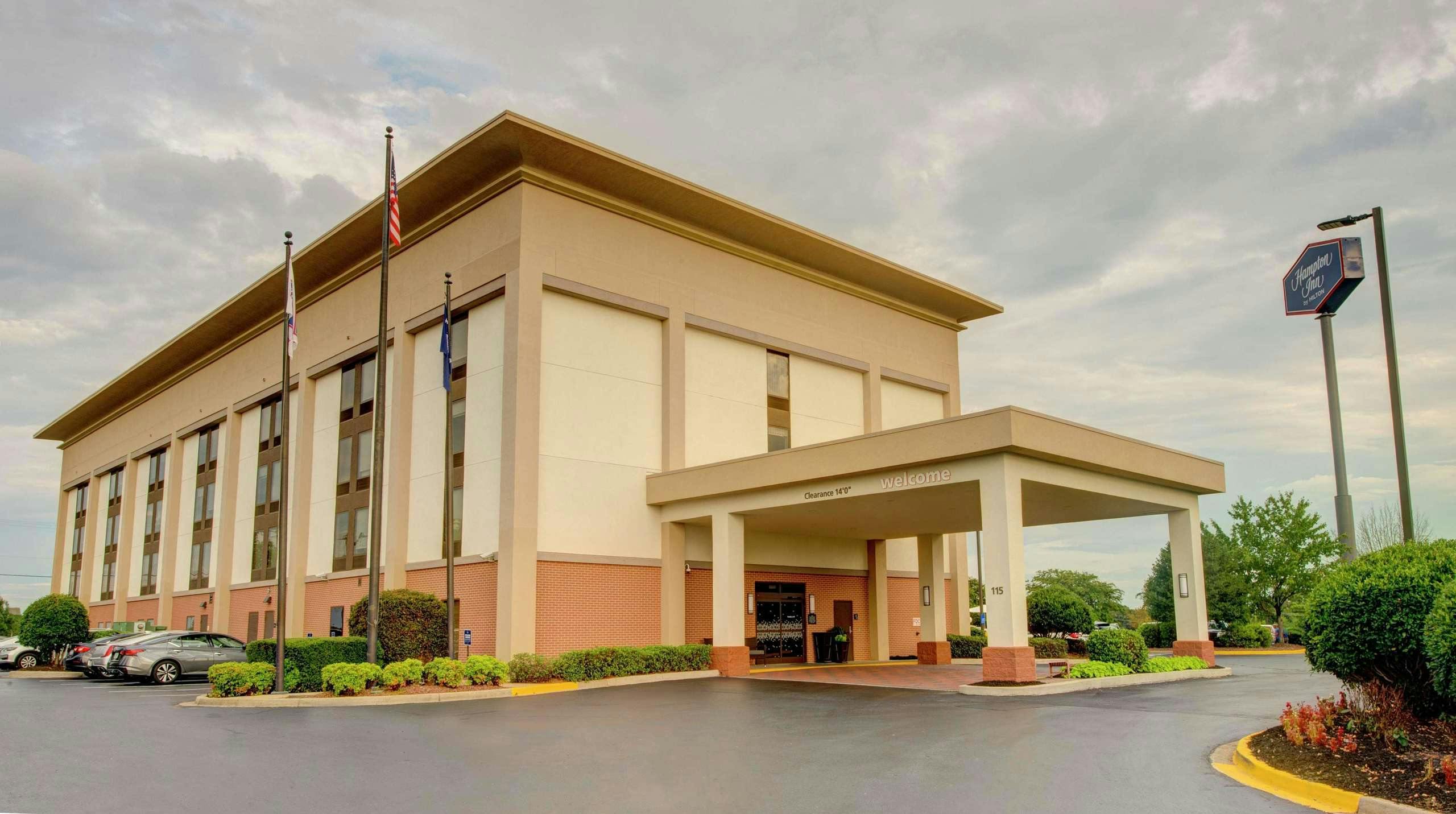 Hotel Hampton Inn Gaffney photo 1