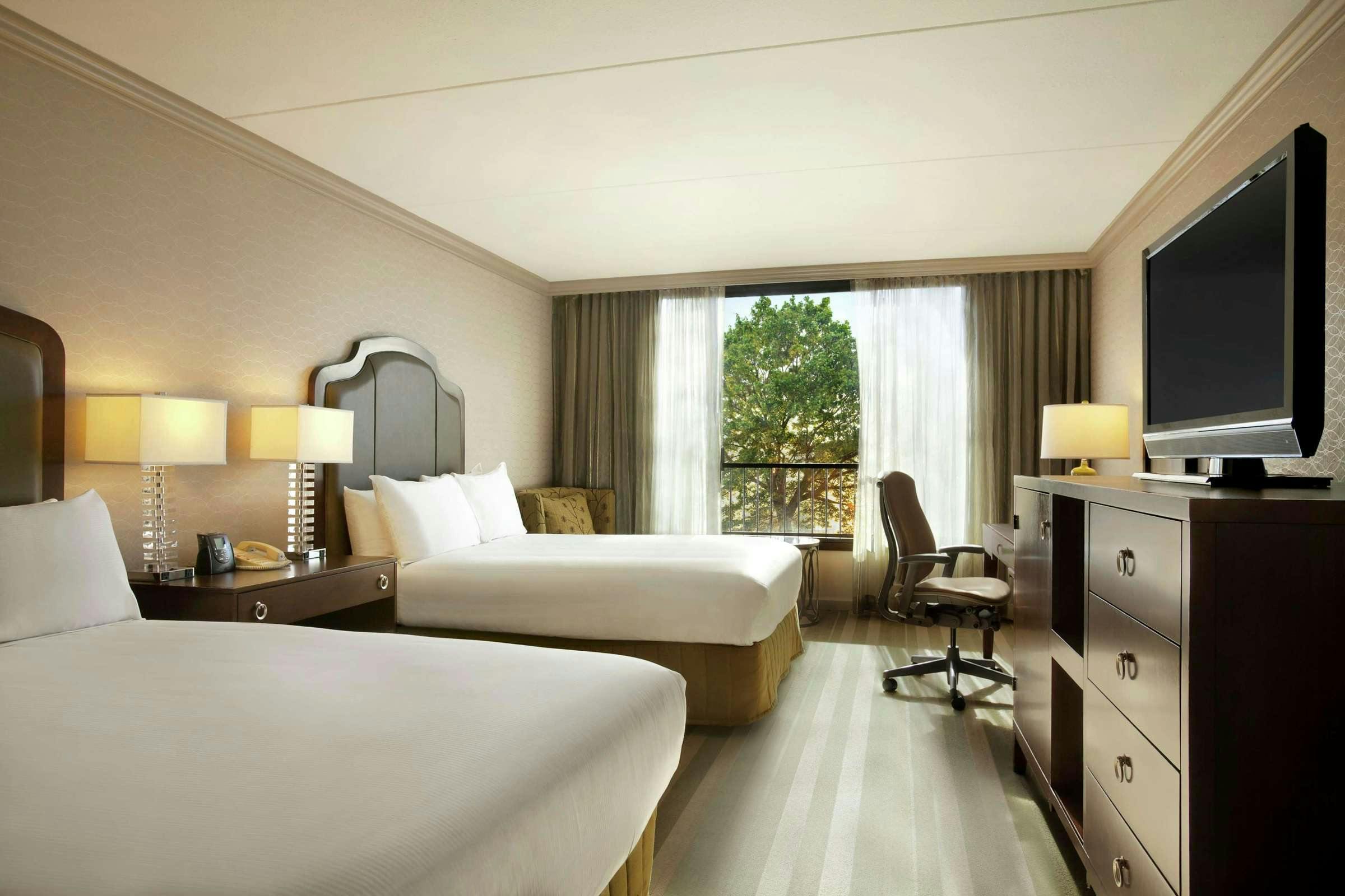 Hotel Hilton Westchester photo 5