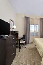 Hotel Staybridge Suites Rochester - Commerce Dr NW photo 5