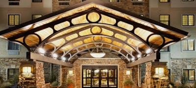 Staybridge Suites Rochester - Commerce Dr NW