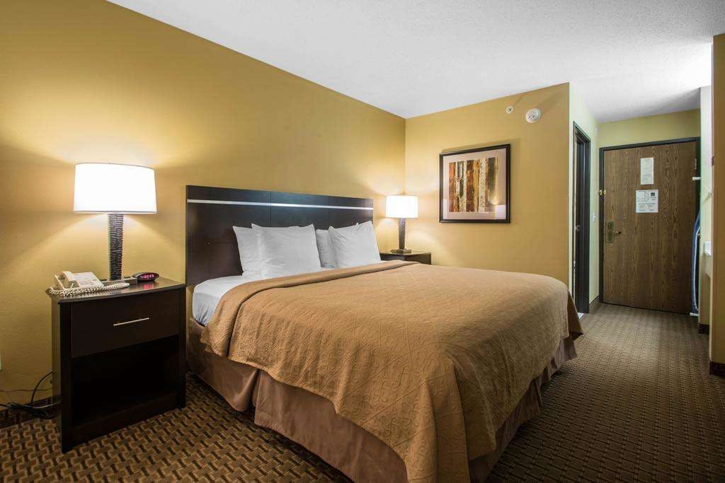 Quality Inn & Suites Sun Prairie Madison East