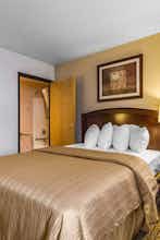 Hotel Quality Inn La Crosse North photo 1