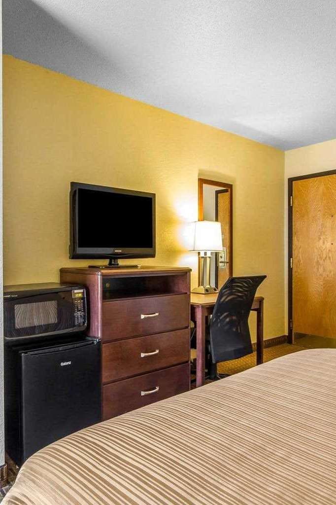 Hotel Quality Inn La Crosse North photo 2