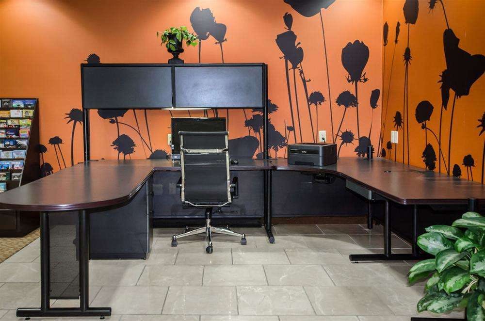 Hotel Sleep Inn & Suites and Conference Center Downtown photo 3