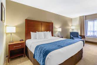 Hotel Comfort Inn Aikens Center photo 1
