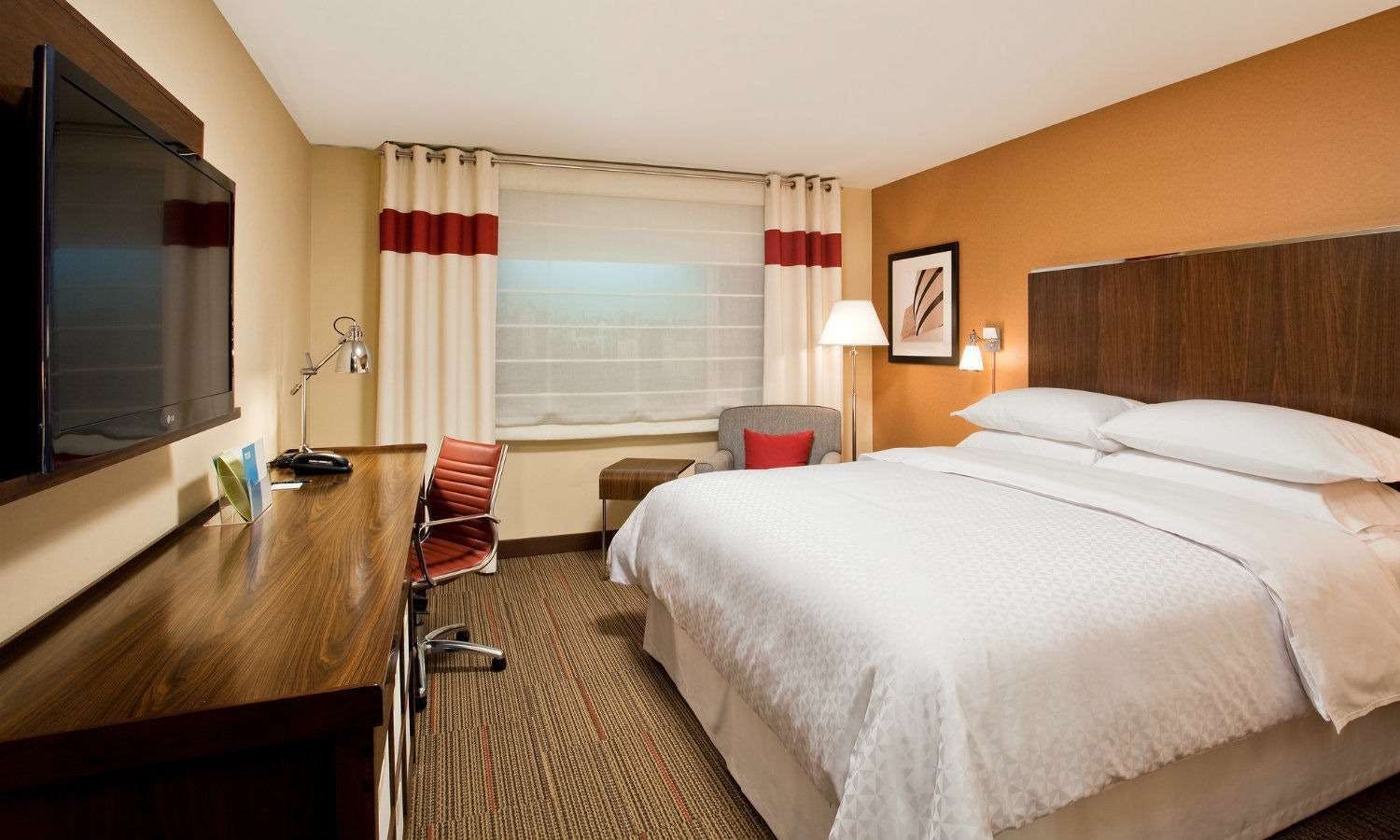 FOUR POINTS BY SHERATON WAKEFIELD BOSTON HOTEL & CONFERENCE CENTER