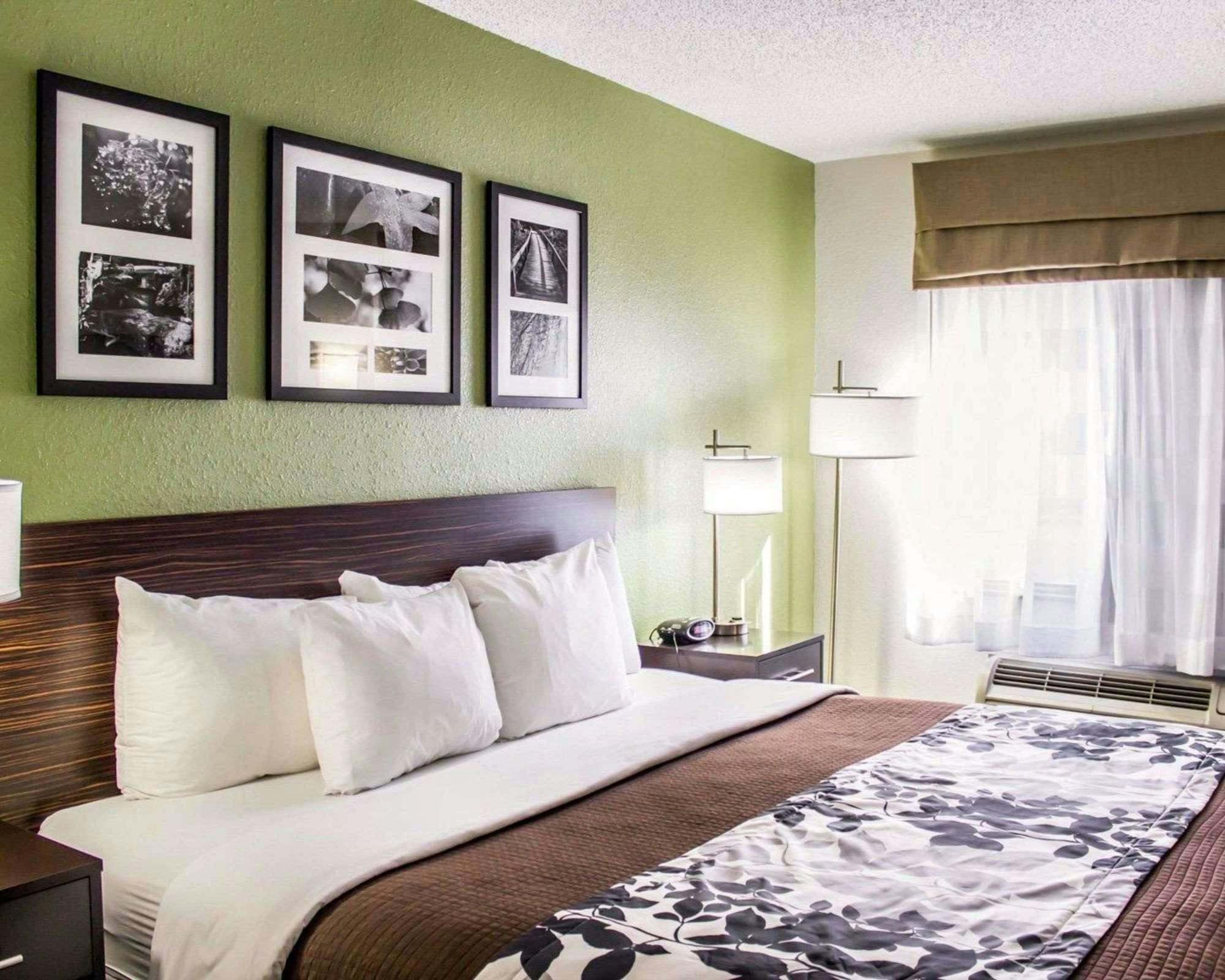 Hotel Sleep Inn Fayetteville I-95 photo 4