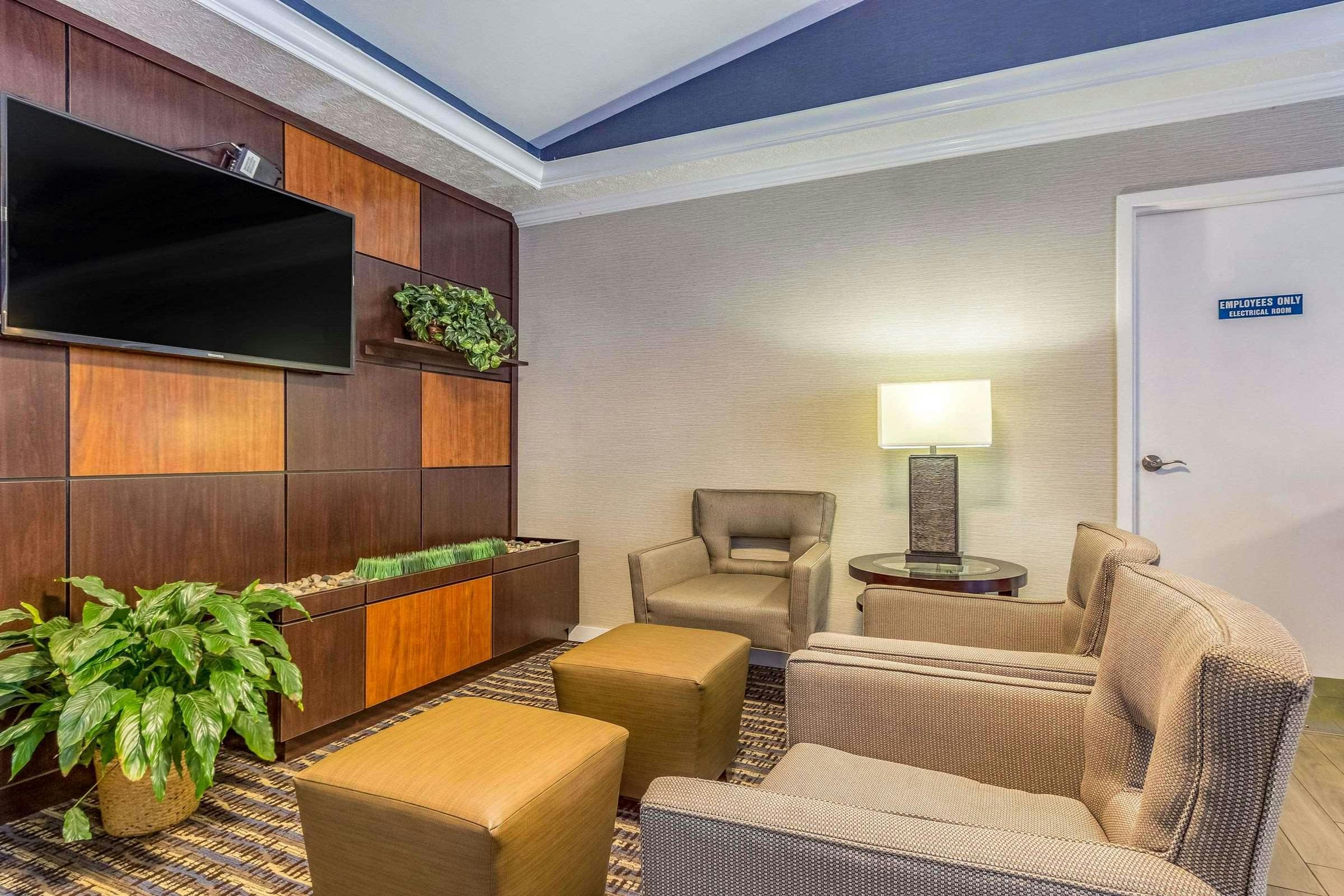 Hotel Comfort Inn Independence - Cleveland photo 5