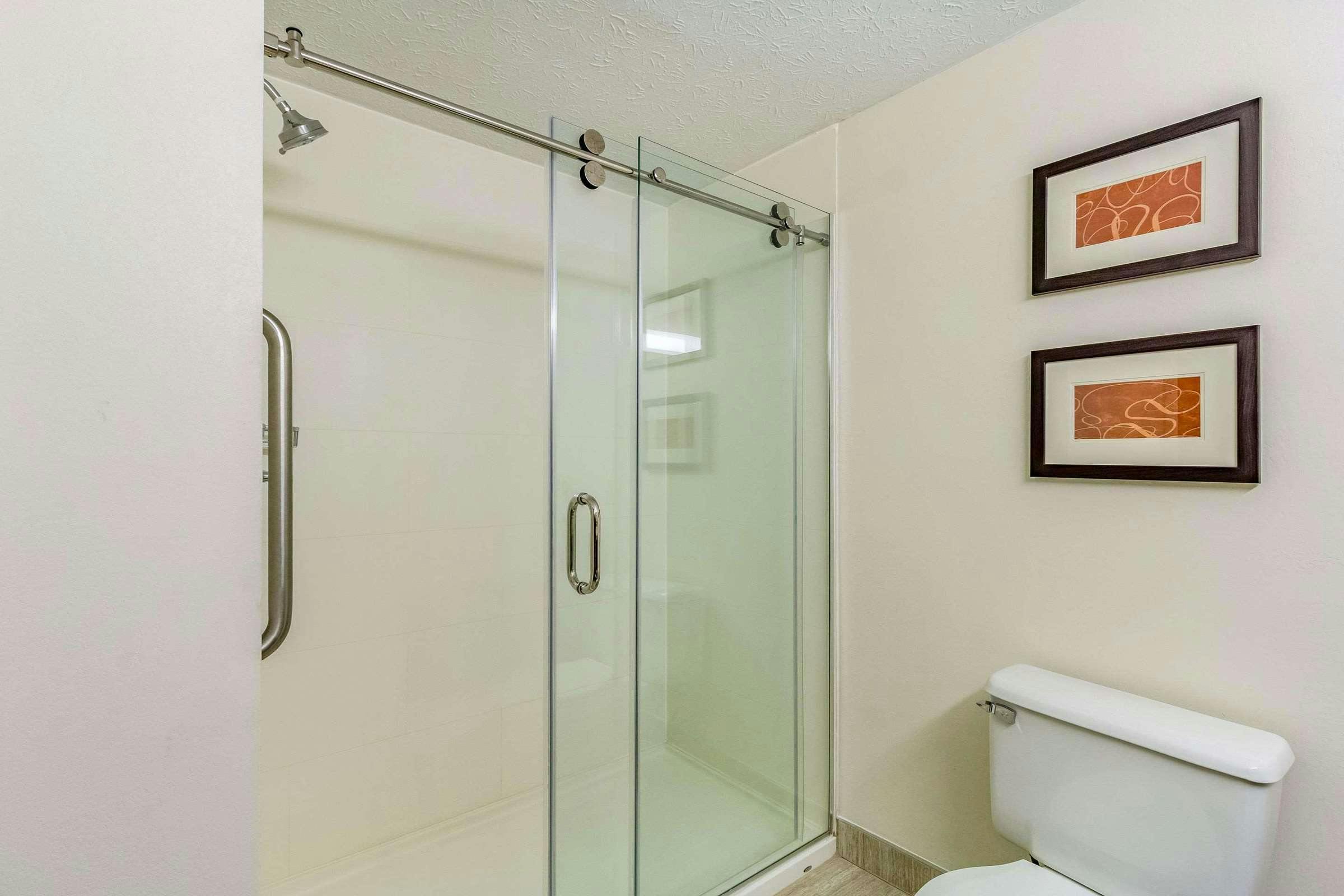 Hotel Comfort Inn Independence - Cleveland photo 4