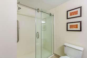 Hotel Comfort Inn Independence - Cleveland photo 4