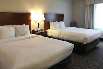 Hotel Clarion Hotel & Conference Center Toms River photo 1