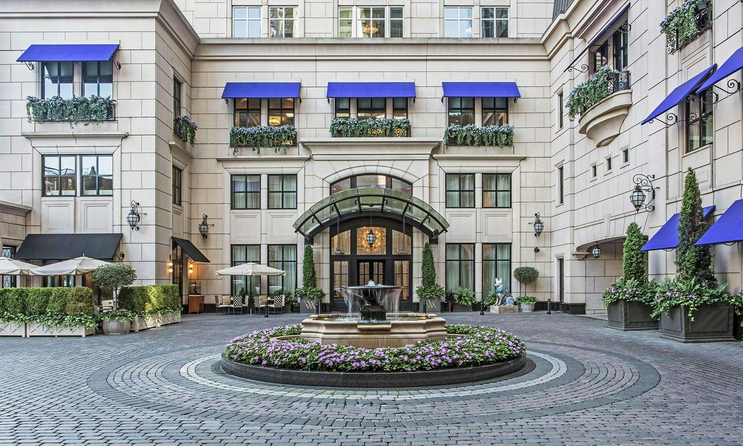 Waldorf Astoria Chicago