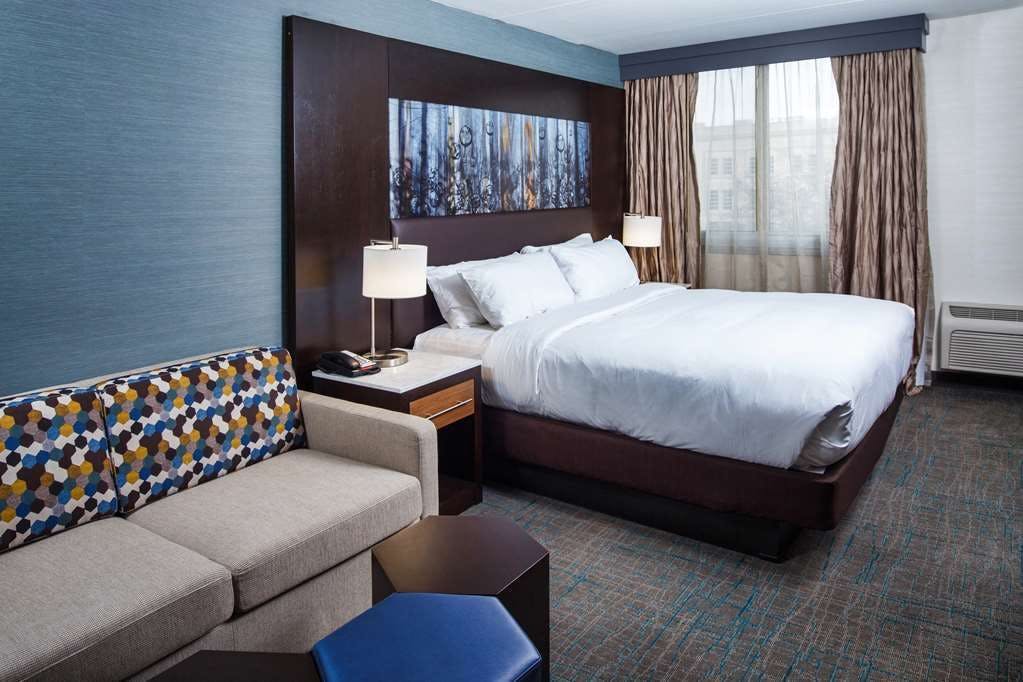 Hotel DoubleTree by Hilton Neenah photo 1