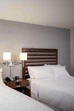 Hotel HAMPTON INN SUITES BY HILTON SEATTLE NORTHGATE photo 1