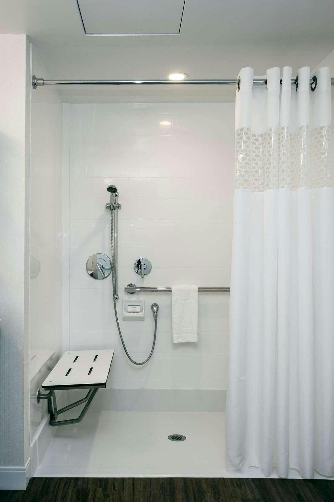 Hotel Hampton Inn & Suites by Hilton Seattle/Northgate photo 3