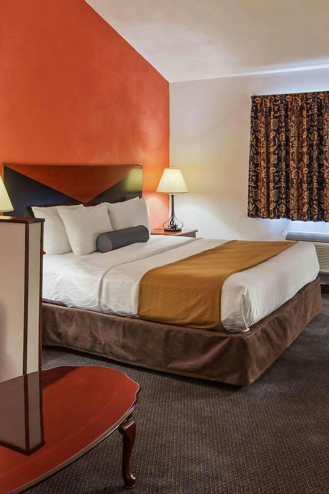 Hotel SureStay Hotel by Best Western Greenville photo 1