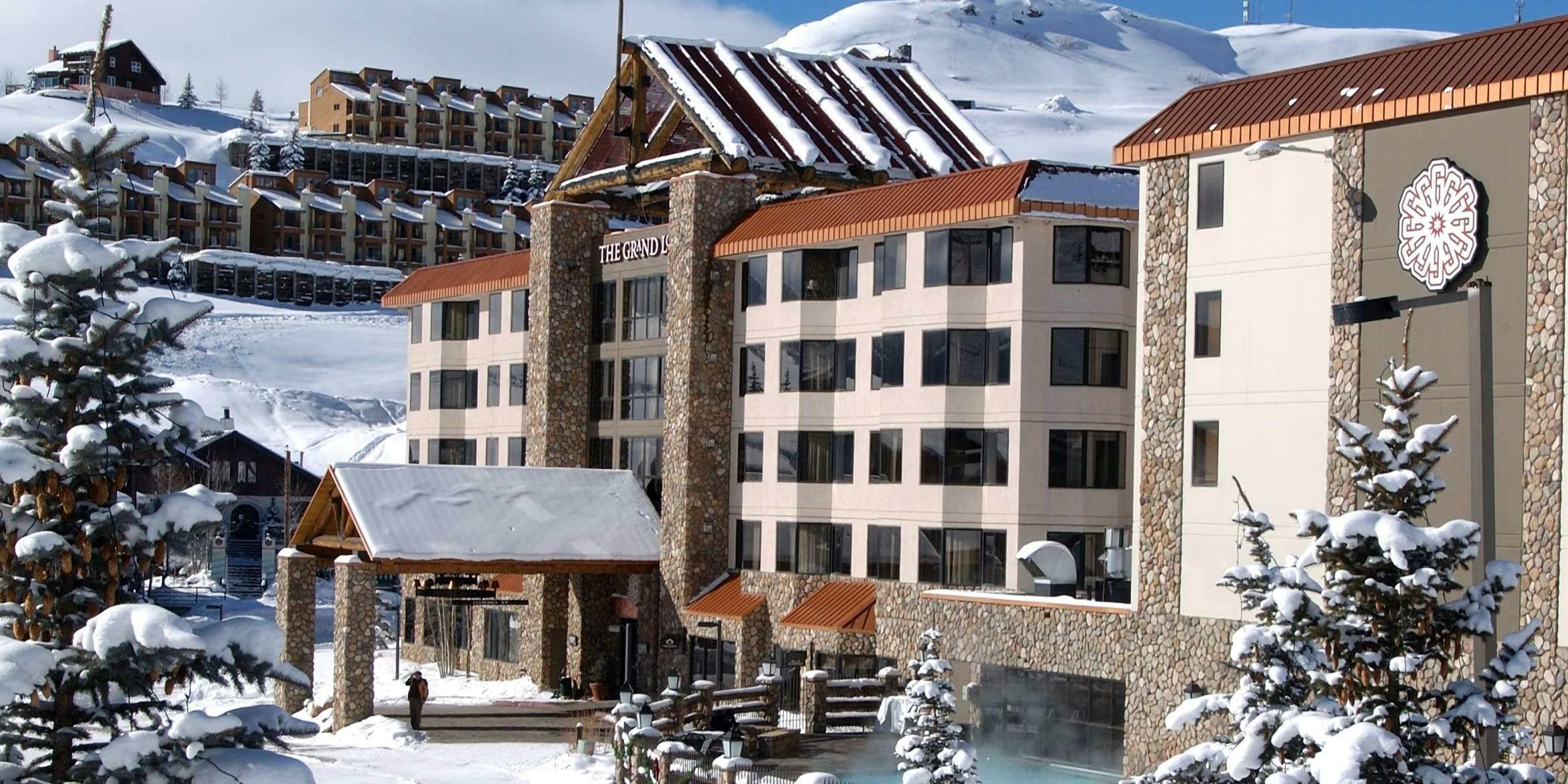The Grand Lodge Crested Butte Hotel & Suites