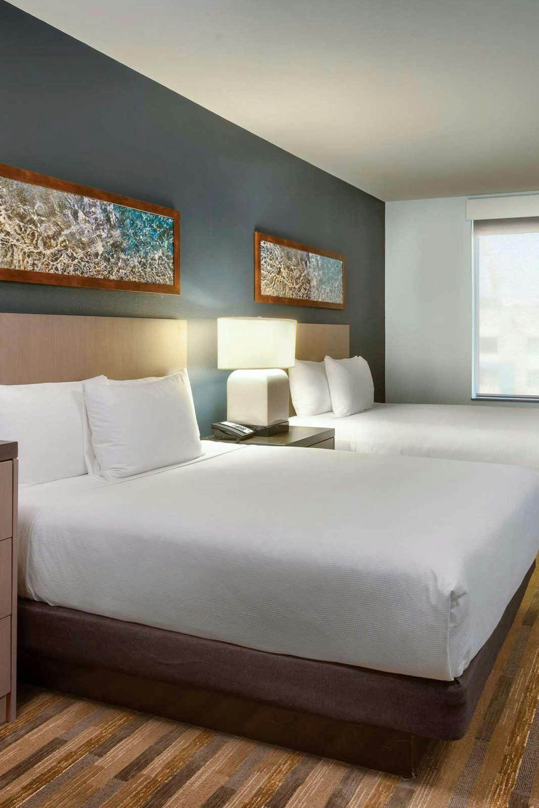 Hotel HYATT HOUSE AT ANAHEIM RESORT/CONVENTION CENTER photo 1