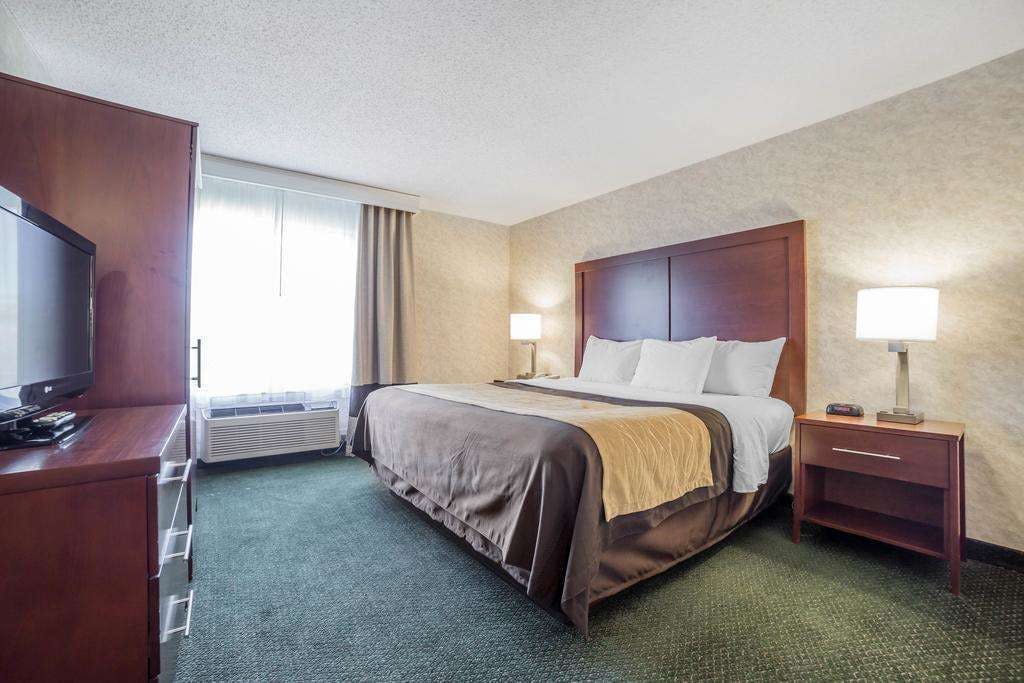 Yellowstone River Inn & Suites