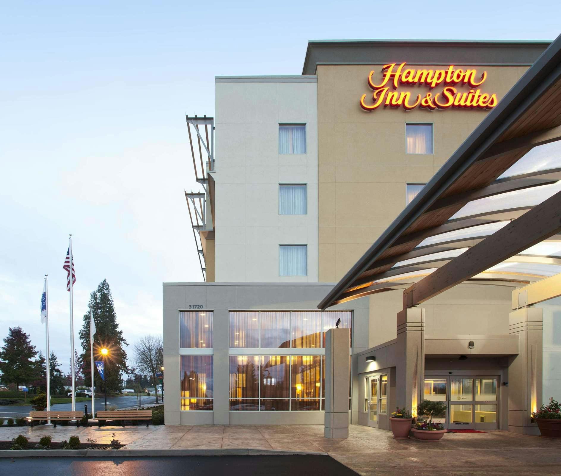 Hotel Hampton Inn & Suites Seattle/Federal Way photo 1