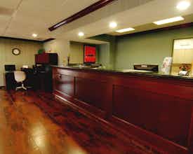 Hotel Quality Inn & Suites North Little Rock photo 4