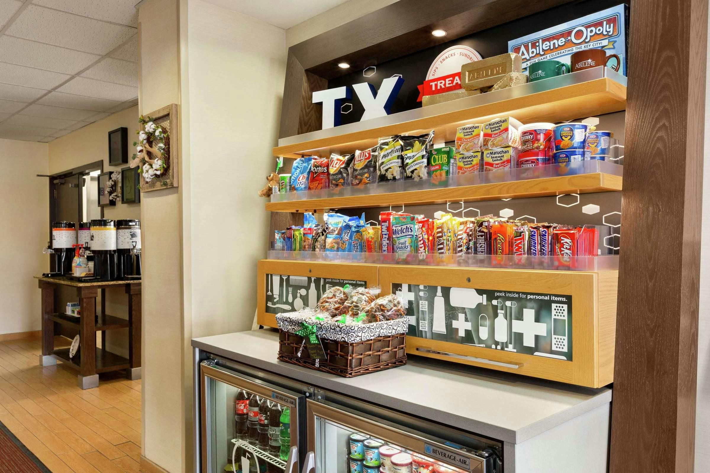 Hotel Hampton Inn Abilene photo 5