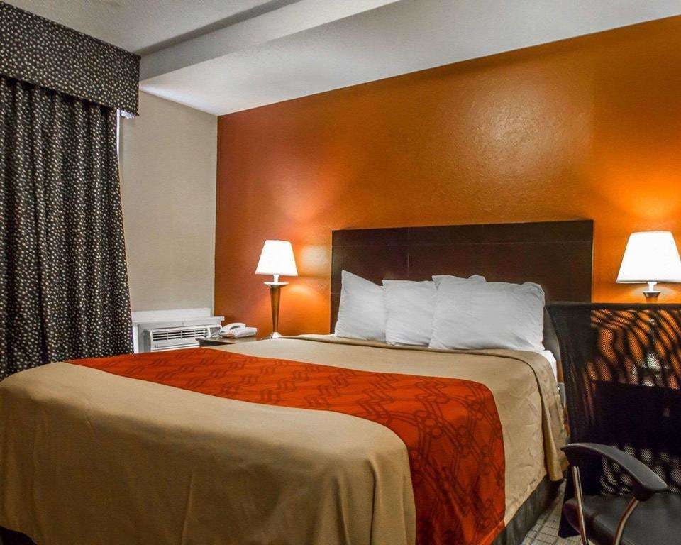 Hotel Econo Lodge Inn & Suites Old Saybrook - Westbrook photo 2