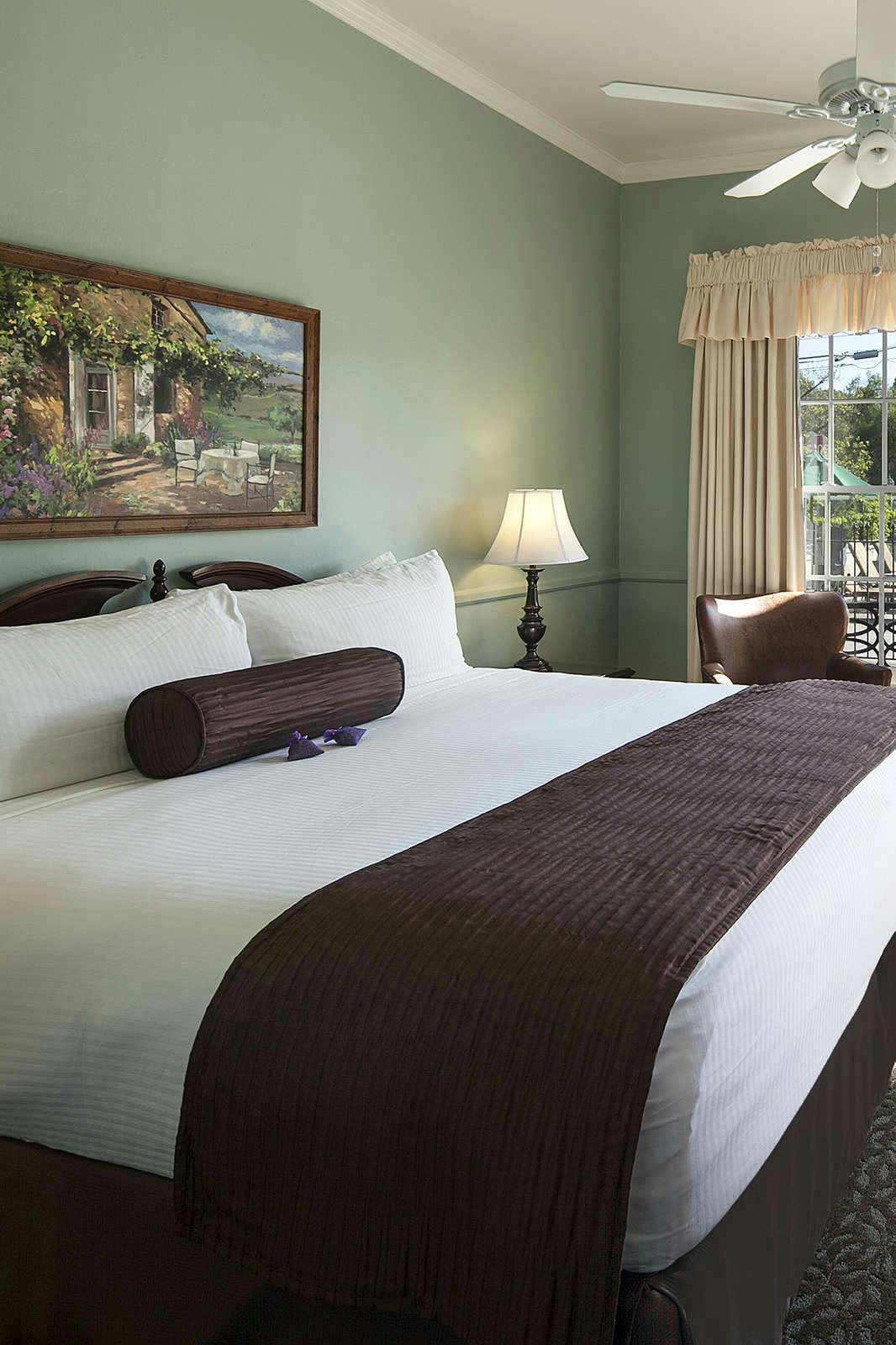 Hotel Lavender Inn by the Sea photo 2