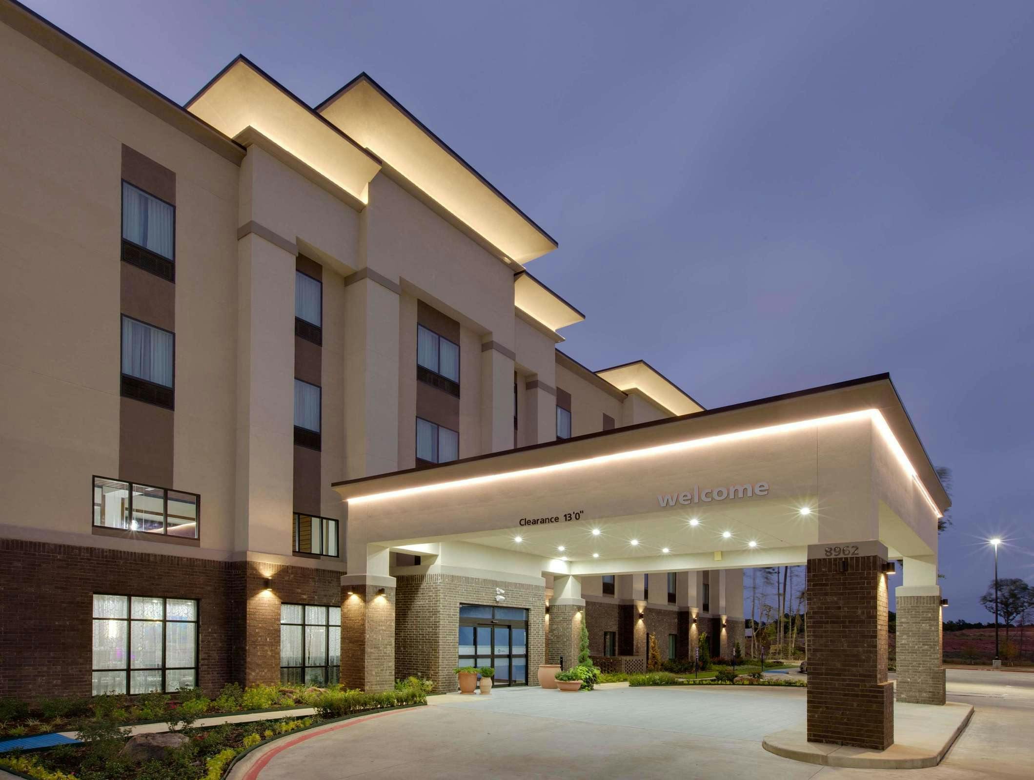 Hampton Inn and Suites by Hilton Tyler - South