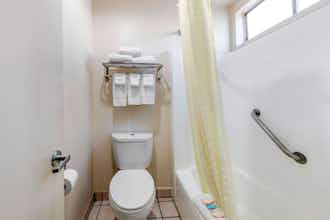 Hotel Econo Lodge On Historic Route 66 photo 3