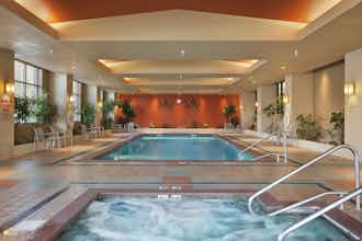 Hotel Embassy Suites Downtown Omaha photo 1