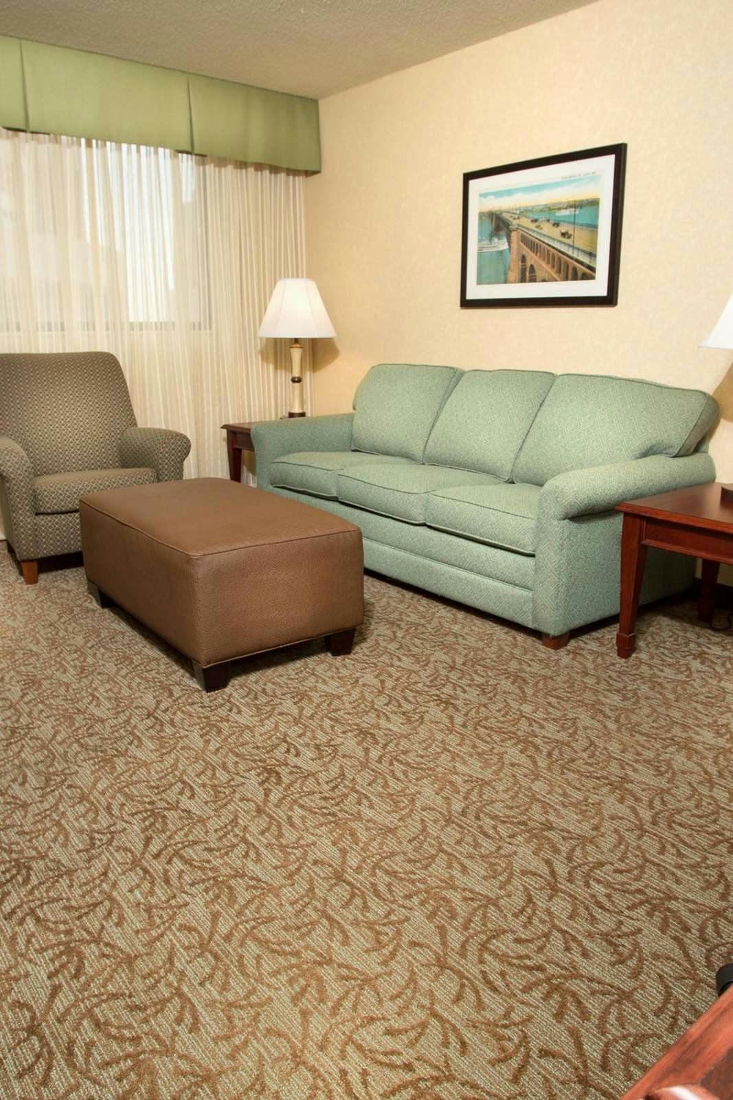 Hotel Pear Tree Inn St Louis Convention Center photo 3