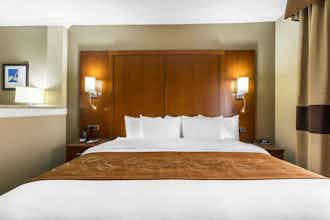 Hotel Comfort Suites Lubbock TX photo 2