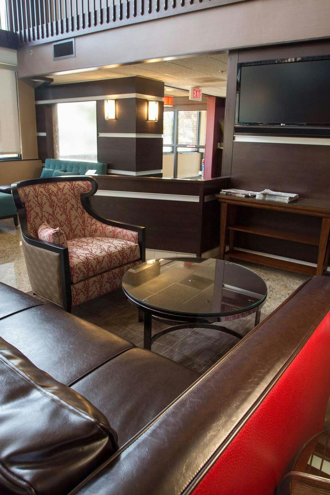 Hotel Drury Inn and Suites Champaign photo 5