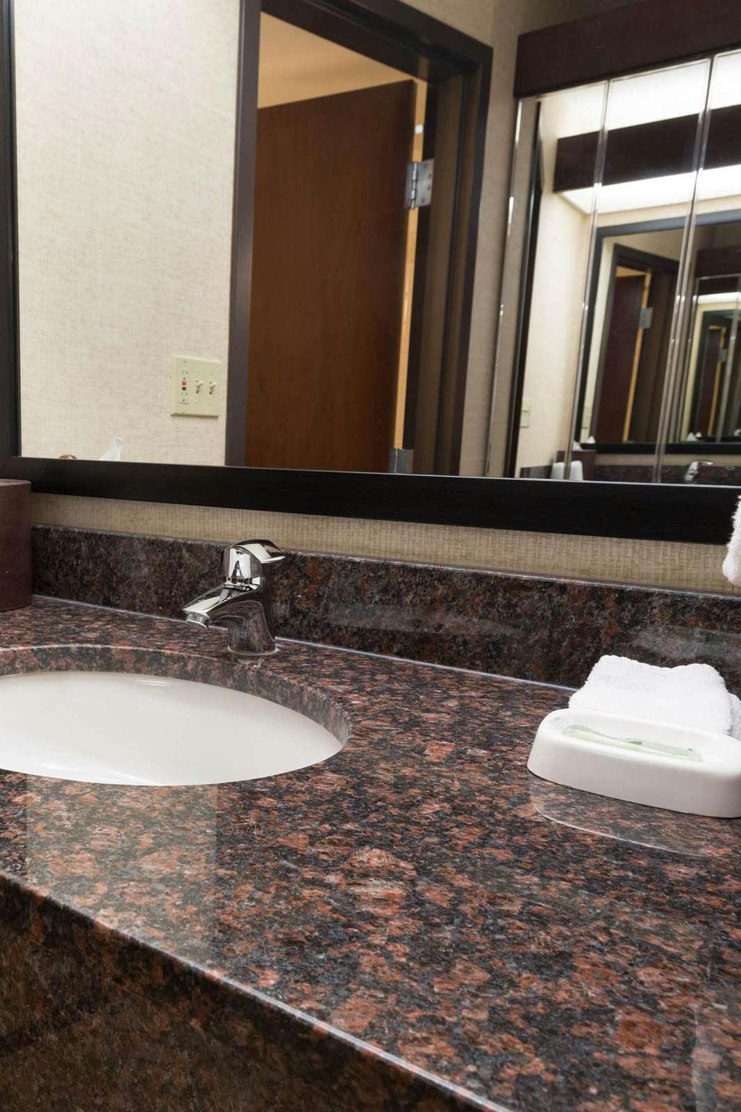 Hotel Drury Inn and Suites Champaign photo 2