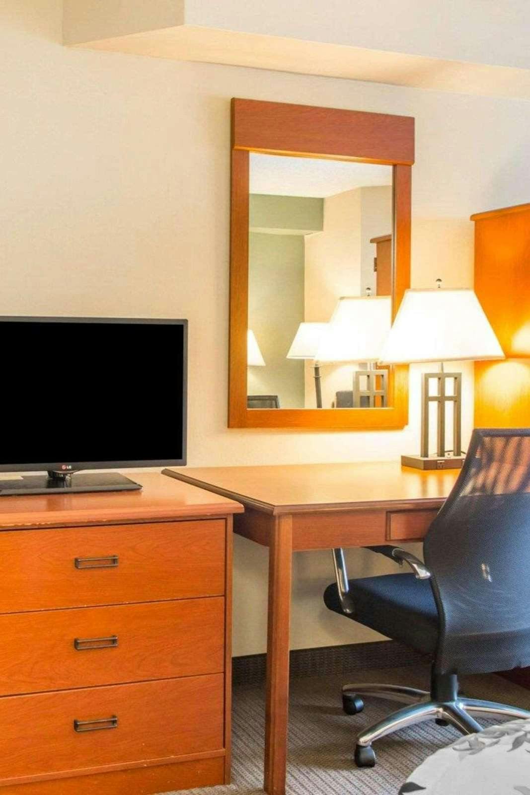 Hotel Sleep Inn Naperville - Chicago photo 2