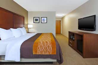 Hotel Comfort Inn & Suites Taylor - Detroit photo 1