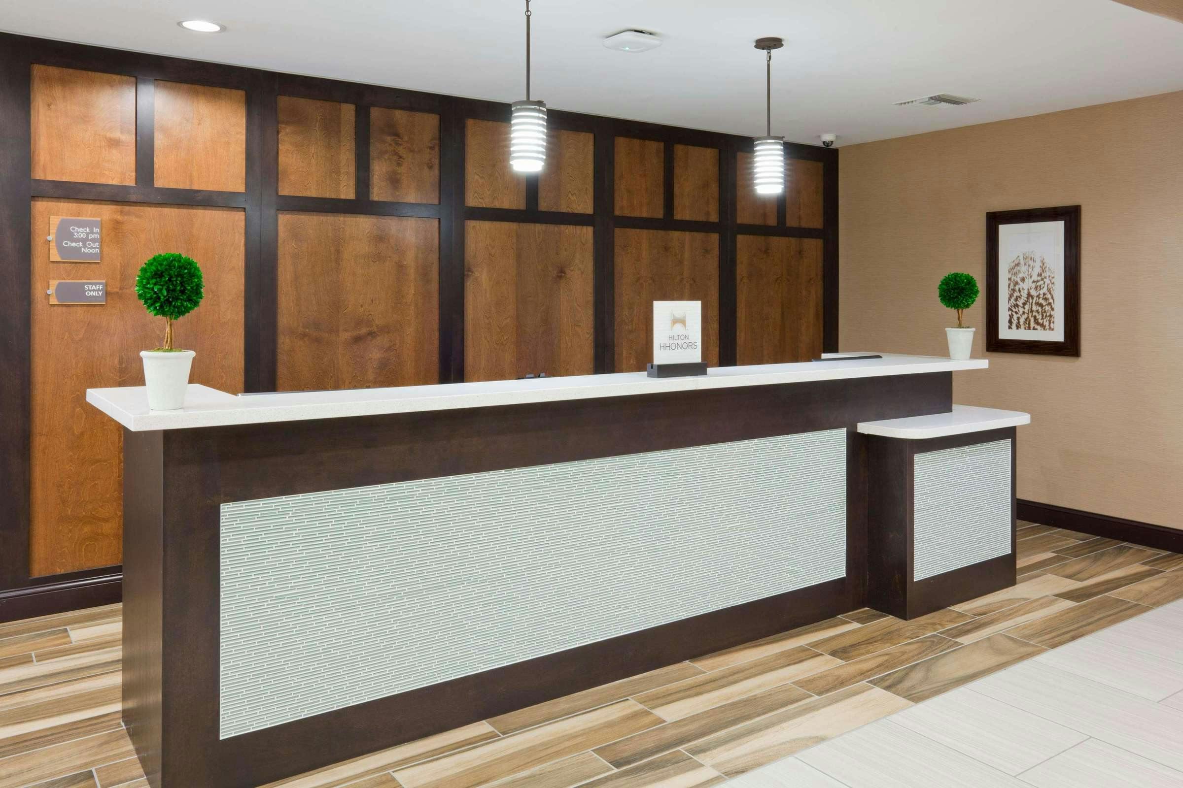 Hotel HOMEWOOD SUITES BY HILTON DAVENPORT photo 3