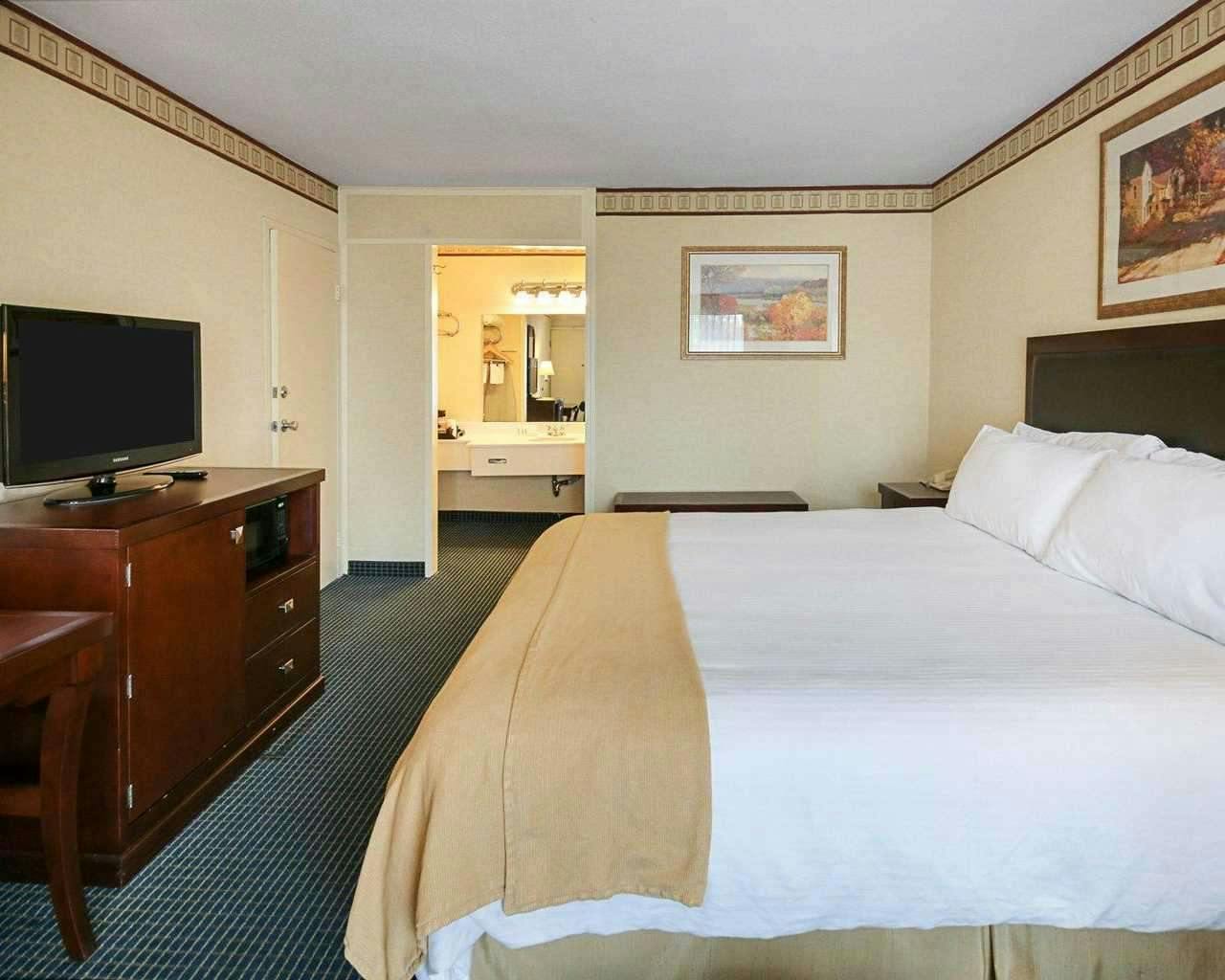 Hotel New Hope Inn & Suites photo 5