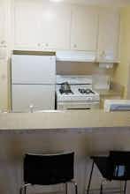 Hotel Hollywood Orchid Suites photo 3
