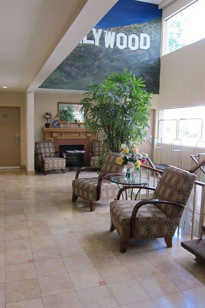 Hotel Hollywood Orchid Suites photo 4