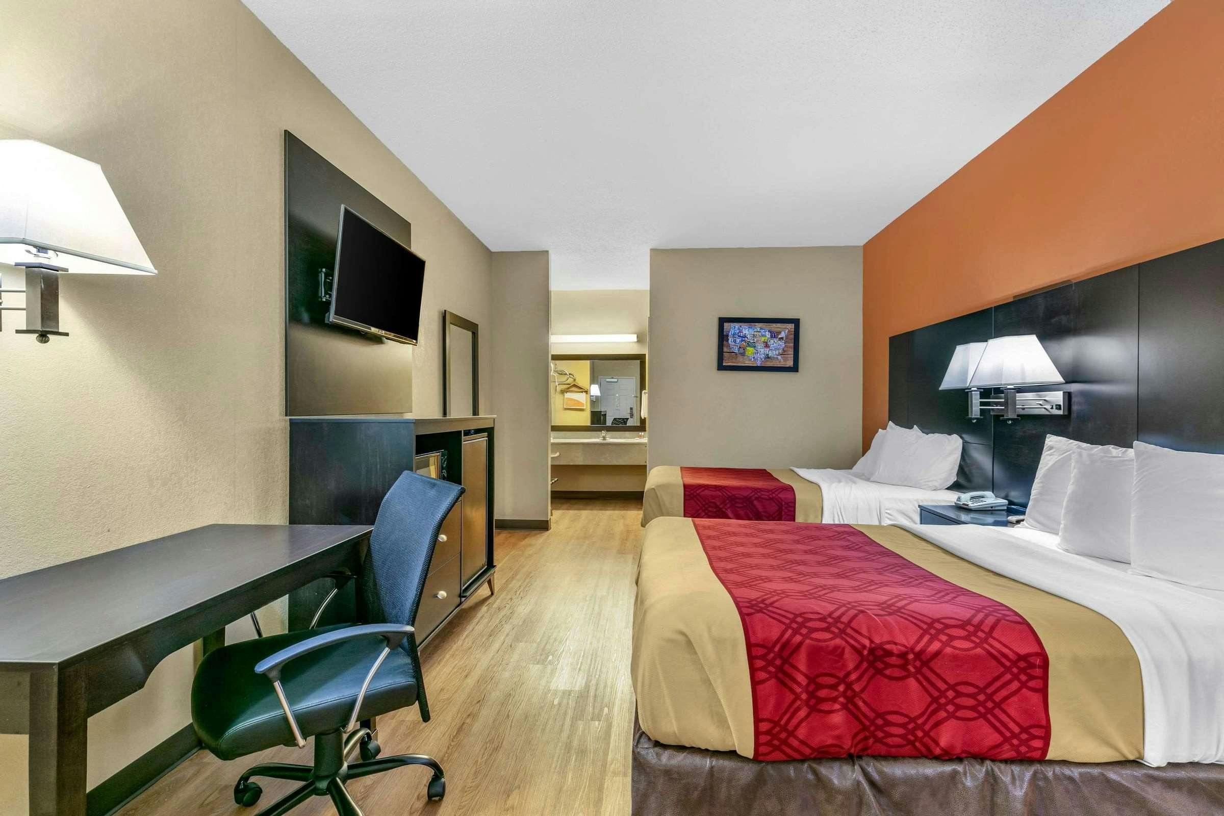 Hotel Econo Lodge Northport - Tuscaloosa North photo 2