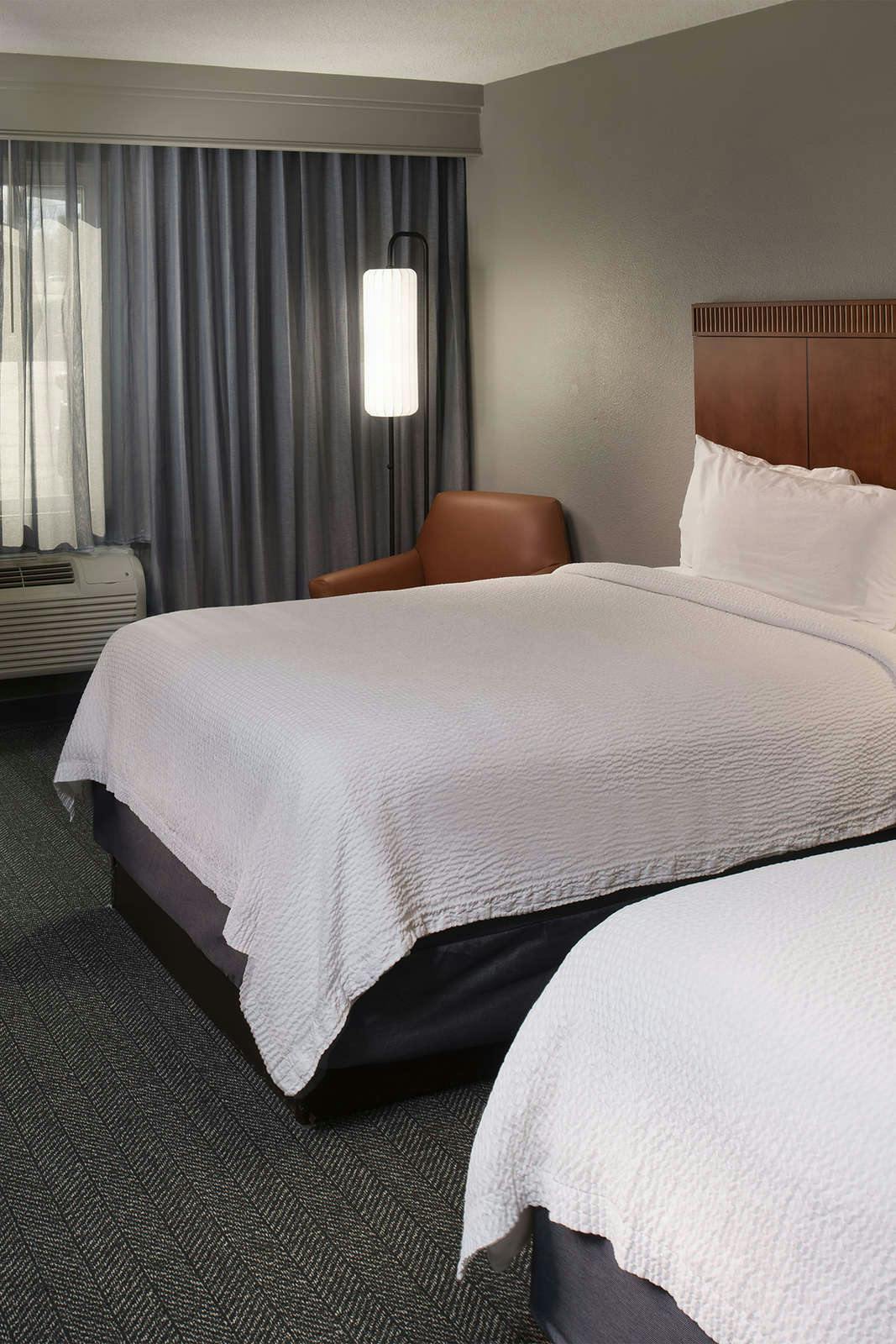 Hotel Courtyard by Marriott Winston-Salem University photo 3