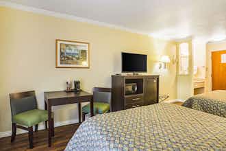 Hotel Rodeway Inn & Suites Lake Havasu City photo 3