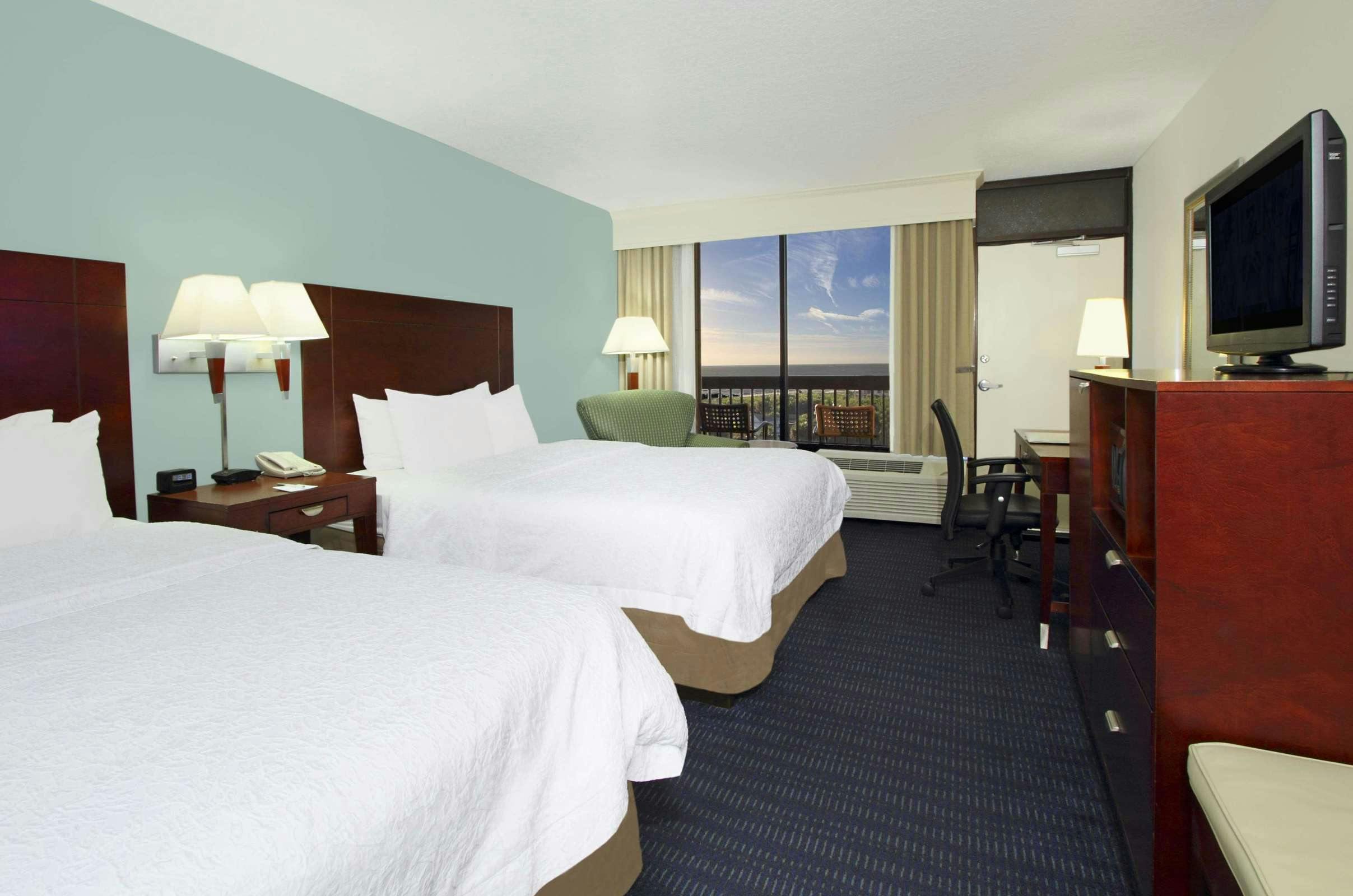 Hotel Hampton Inn Cocoa Beach/Cape Canaveral photo 3