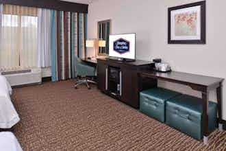 Hotel HAMPTON INN SUITES BEND photo 4