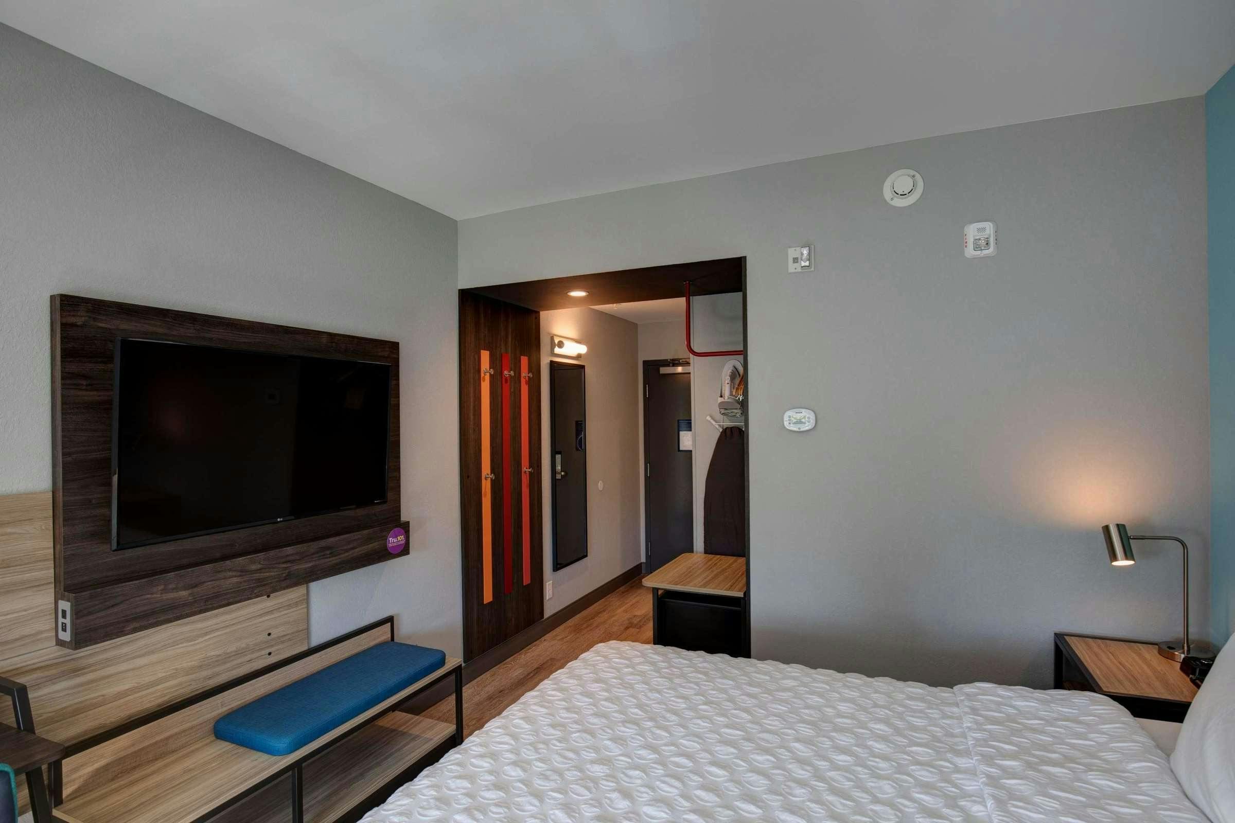 Hotel Tru By Hilton Eugene, OR photo 4