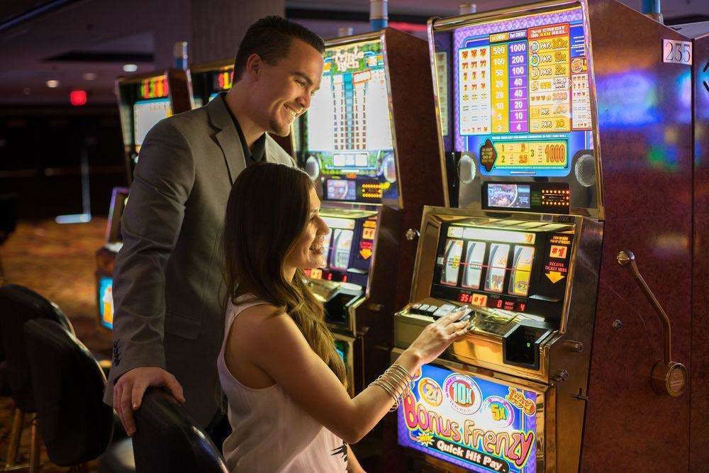 Hotel Golden Nugget photo 2