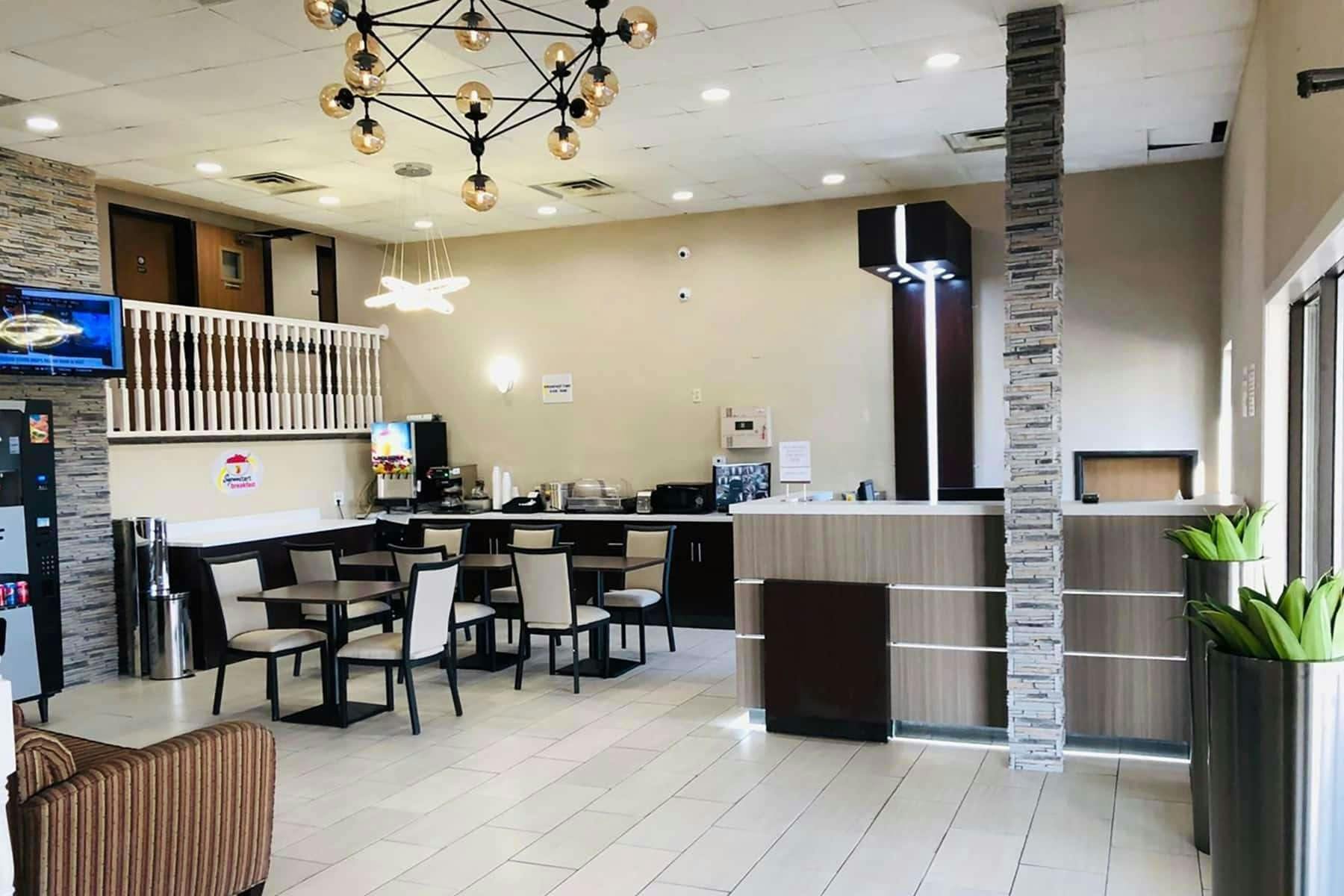 Hotel The Inn & Suites SW Omaha photo 5