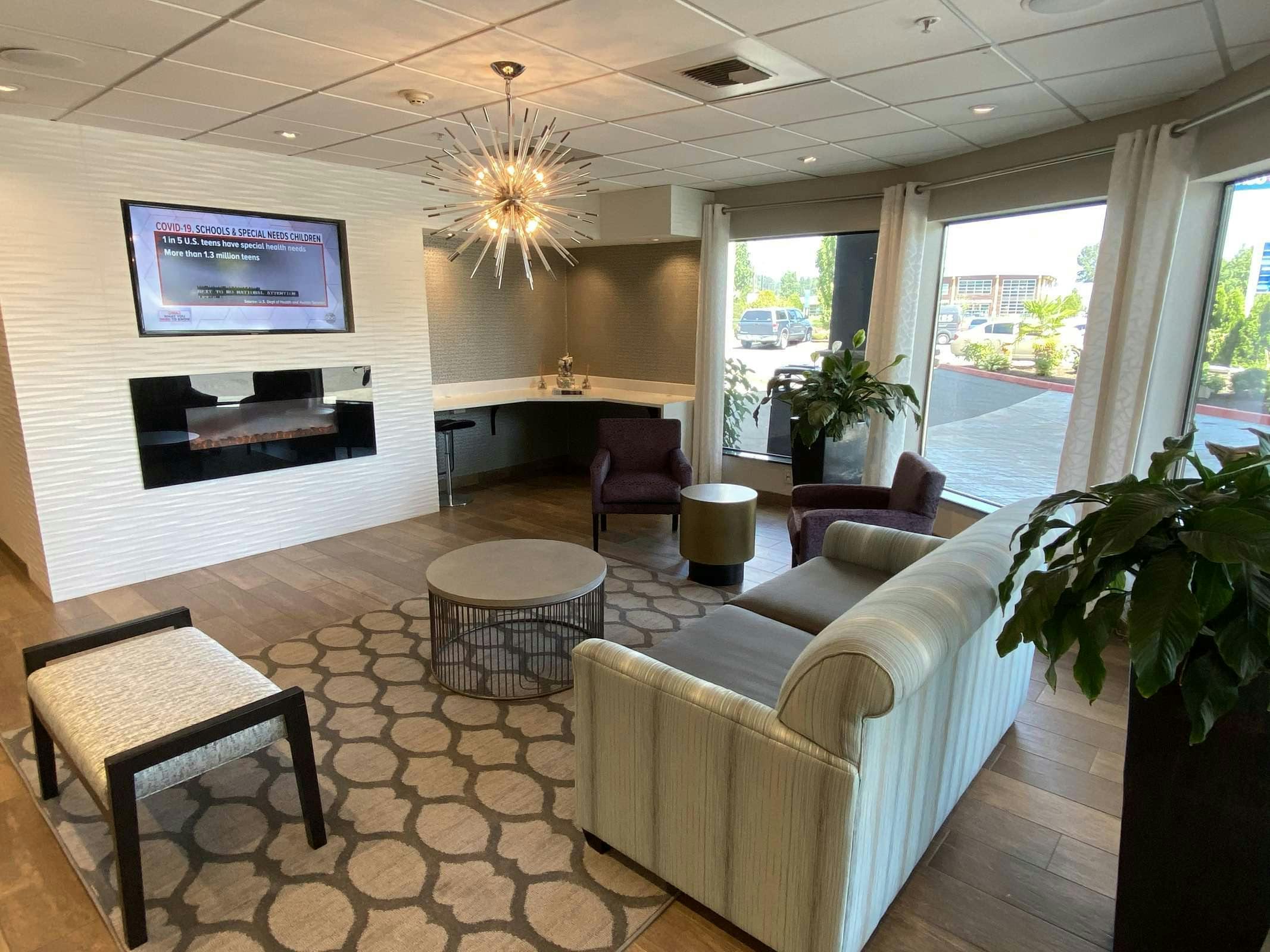 Hotel Quality Inn and Suites Pacific Auburn photo 5